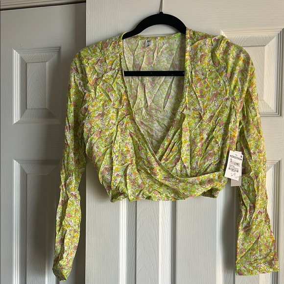 Nordstrom Green Plunge V-Neck 3/4 Sleeve Crop Blouse - Picture 1 of 3
